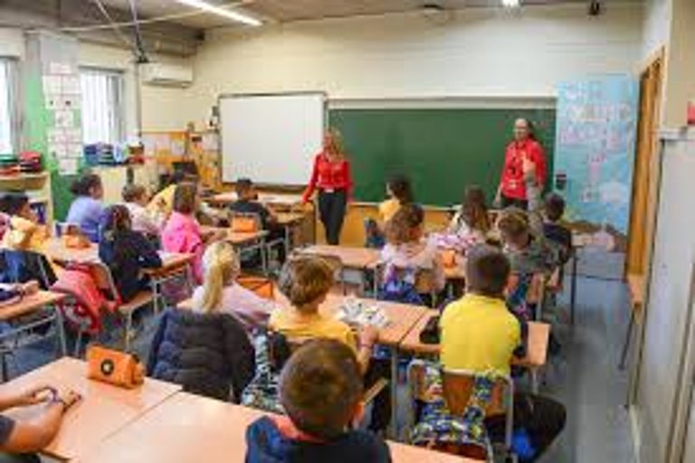 Campaña educativa sobre civismo llega a colegios e institutos